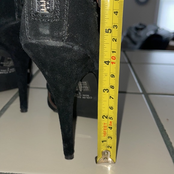 Women’s caged open toe heels - Picture 7 of 7